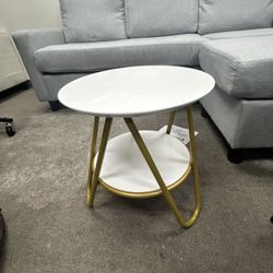 SIDE TABLE COLOR: ROSE GOLD AND WHITE H16.5” x16” W  New Still In Box Not Assembly 