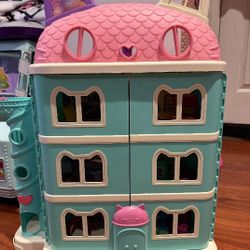 Gabby Doll House