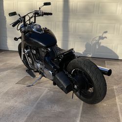 Suzuki Boulevard Bobber Style 