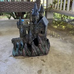 Large aquarium castle