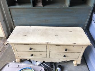 tv stand/cabinet