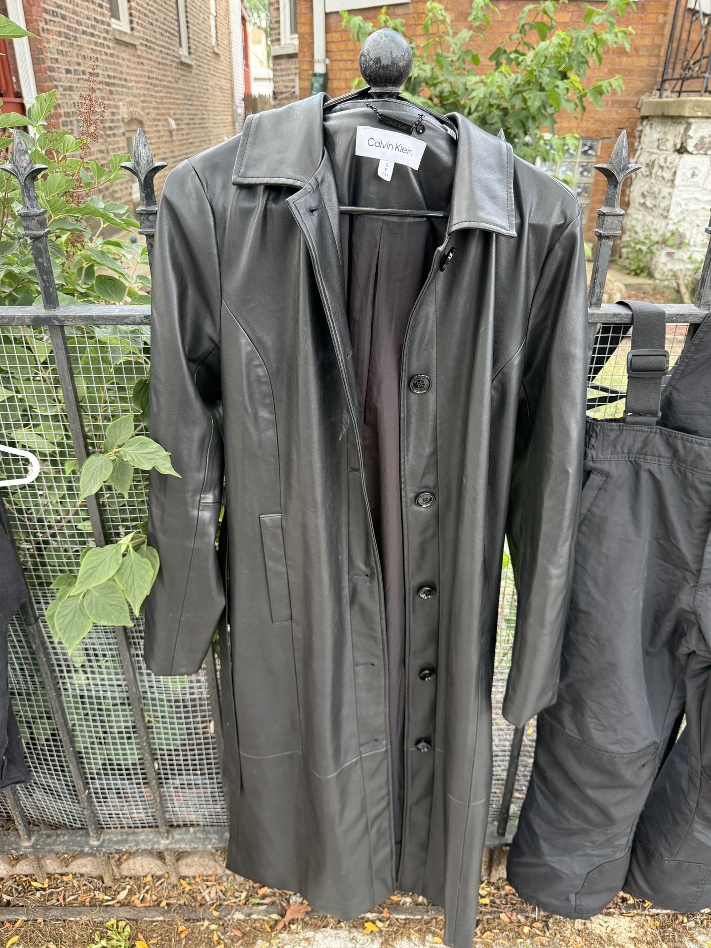 Calvin Klein Jacket Barely Used (Size S)