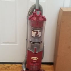 SHARK VACUUM WITH ATTACHMENTS  , AMAZING POWER SUCTION. , WORKS EXCELLENT  , 