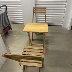 Small Table And Chairs 