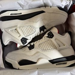 Jordan 4 Retro Flight Club Size 6.5Y