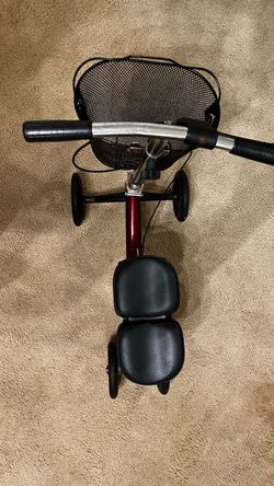 Knee Scooter with Basket
