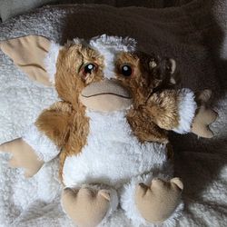 Gizmo plush toy from the movie Gremlins