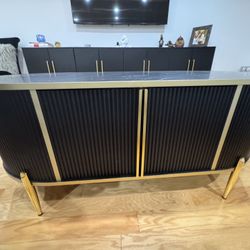 New Coffee Table. Black And Gold