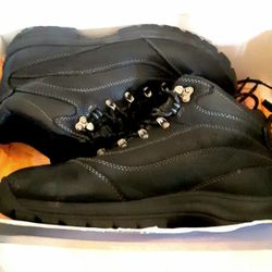 Brand New Mens Bass Leather Lace Hiking Boots SZ 10M MUST BE PICKED UP BY TUES 6/17/25 