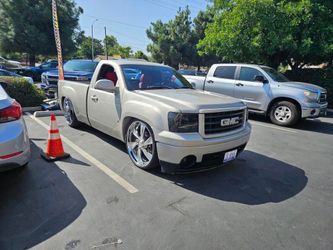 2008 GMC Sierra