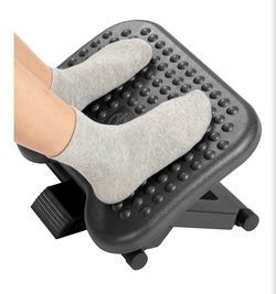 Desk footrest