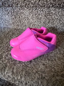 Toddler soccer shoes