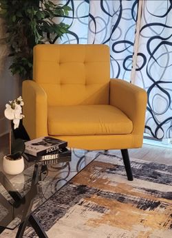 Mid Century Accent chair