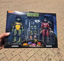 NECA TMNT Leonardo and Shredder, NEW!