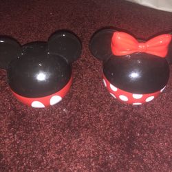 Mickey and Minnie salt and pepper shaker