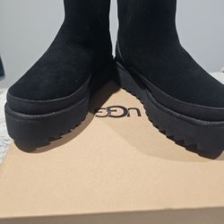 Uggs New Expensive Black Short Boots Size 8 