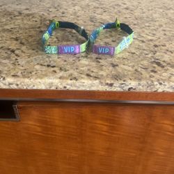 Coachella Sunday VIP Wristbands ‼️🌈🚁🥰🌍🌲🦄🫀👍