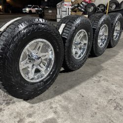 17x9 Ultra Wheels Polish 35x12.50R17 Hankook New 6x5.5 Chevy And Toyota 