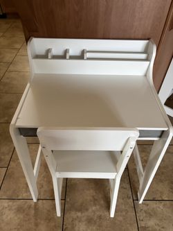 Child’s Desk