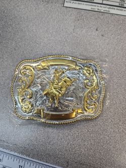 Belt buckle