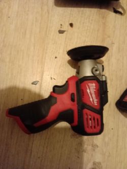 Milwaukee polisher