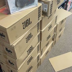 JBL Charge 4