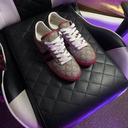 Designer Men Or Female Shoes Men Size 8 $160