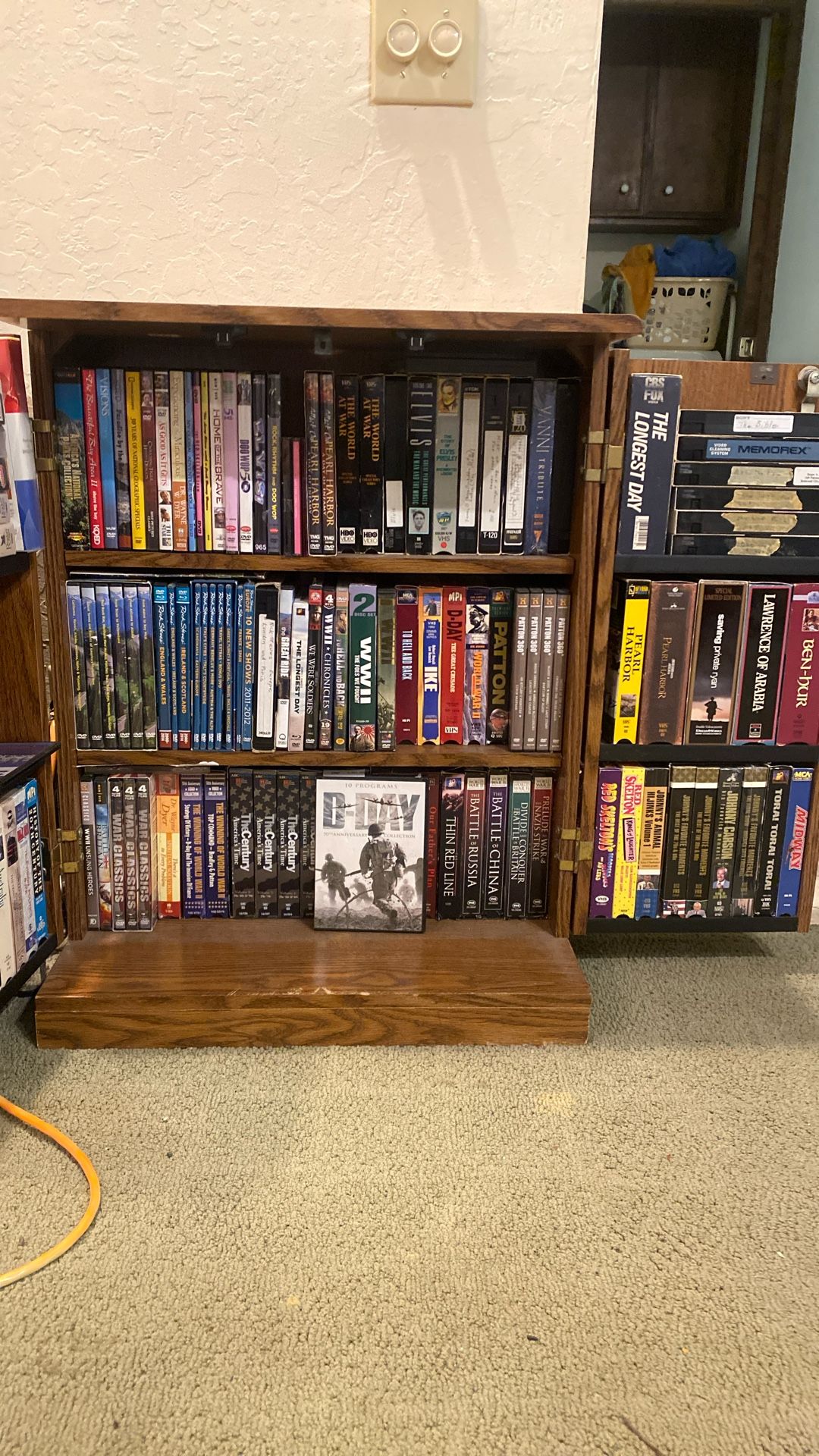 WWII dvd And VCR Tapes , 5$ For Everything