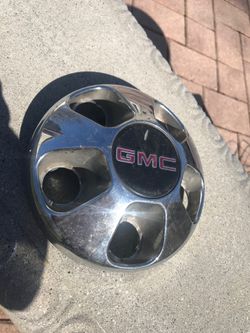 GMC centercap safari van 5 lug