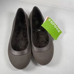 Women Crocs Shoes Size 10W   NEW   Out of Box