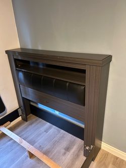 Bedroom set