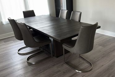 Dinning table with 6 leather chairs