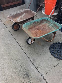 2/Vintage! Wheelbarrow! Must Go!