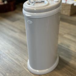 Diaper pail NEVER USED