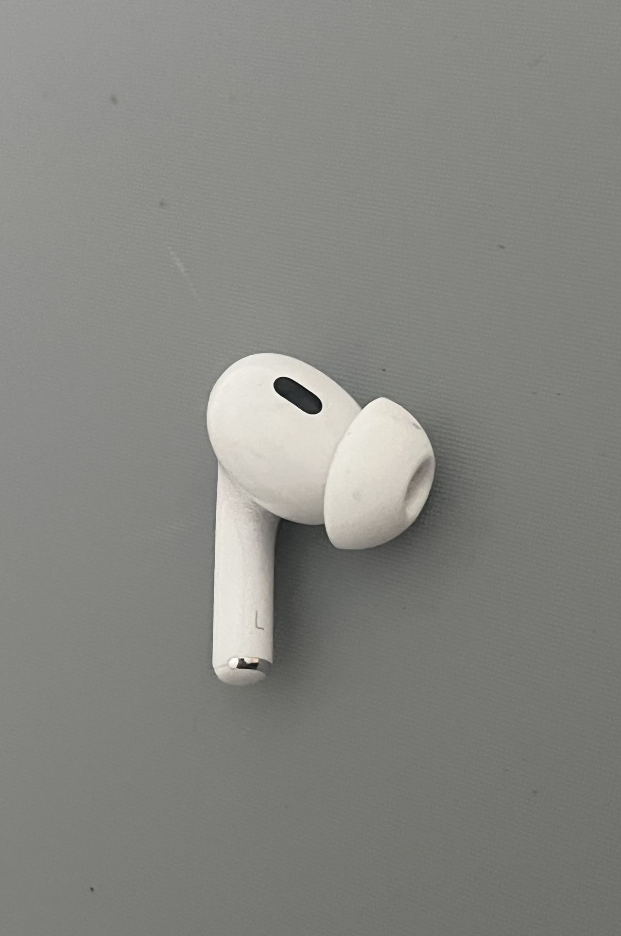 Apple AirPods Pro 2nd Gen A2698-A2699 .Genuine Replacement - Left Side Only