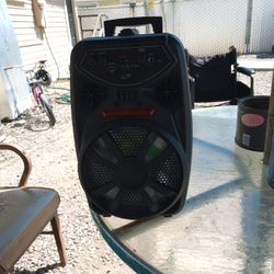 ILive Bluetooth Speaker, Rolling Speaker.