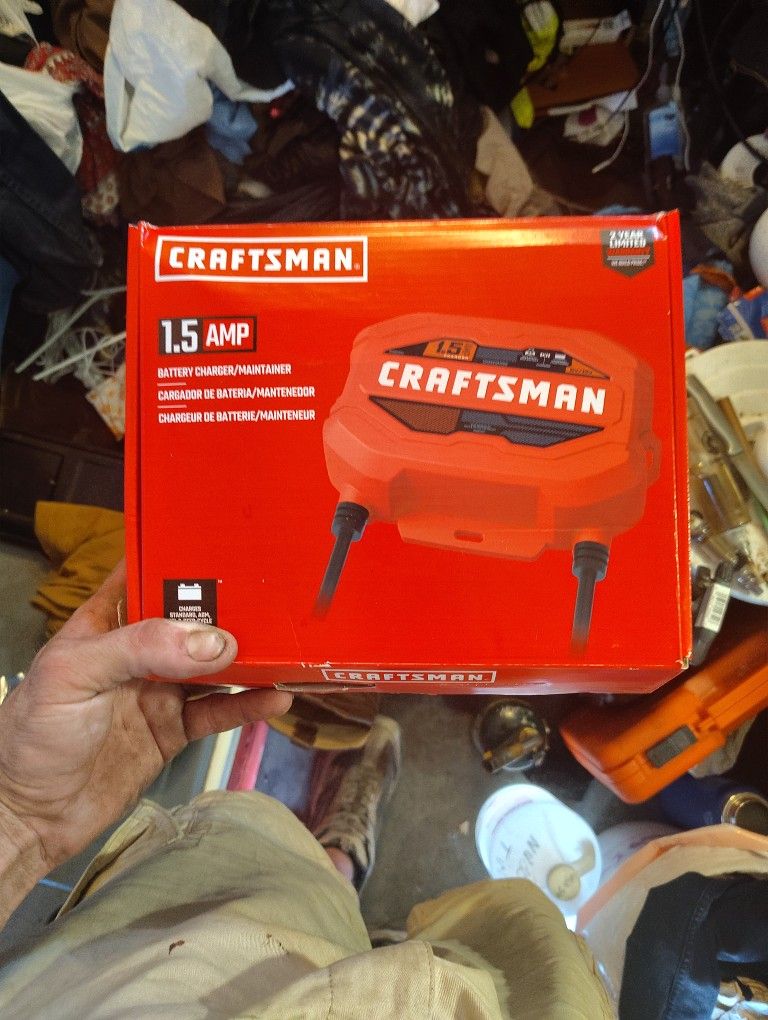 Craftsman 1.5 Amp Battery Charger / Maintainer