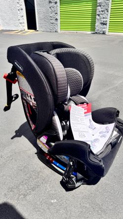 Evenflo convertible car seat