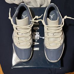 Nike Air Jordan 11 Retro Low Diffused Blue