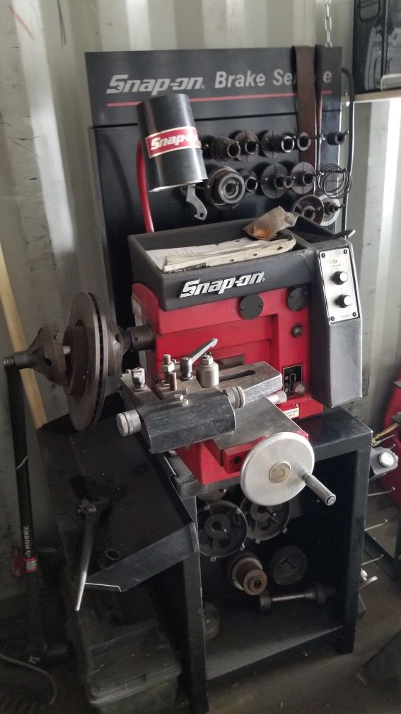 Snap On Brake Lathe Model EBR 300A 2,000 OBO for Sale in Lake Grove