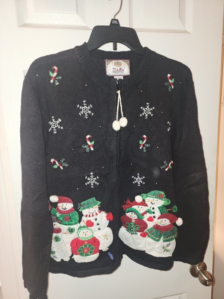 Vintage Tiara International Christmas Sweater (Medium) – Snowman Family Design
