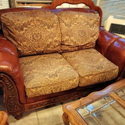 Leather Loveseat Coffee & End Tables