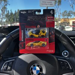 Maisto Speed Icons Ferrari SF90 Stradale Yellow Die Cast 1:64