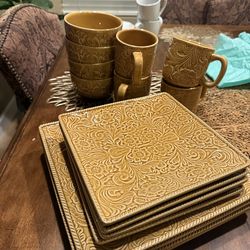 Dish set
