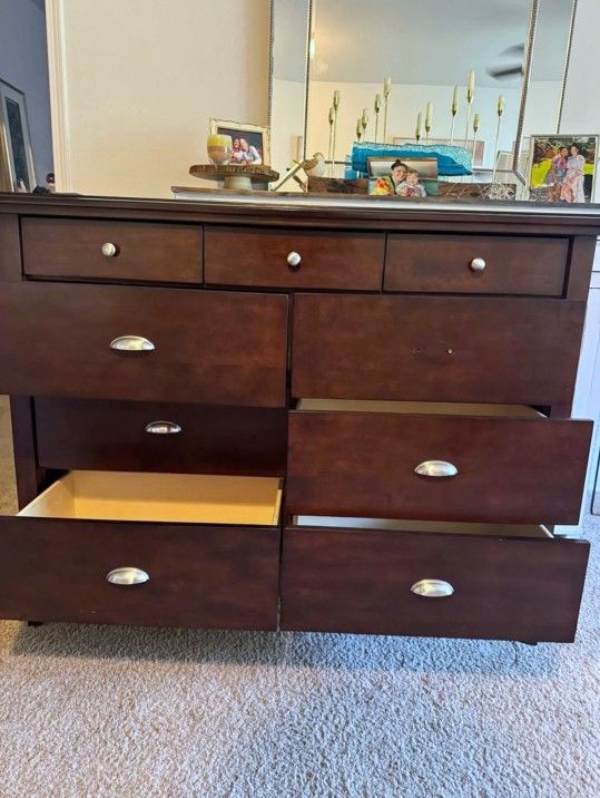 Newer Dania 9-Drawer Dresser