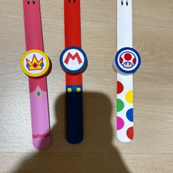 Universal studio Nintendo world power up band no case