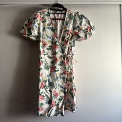 NEW New Floral Puff-Sleeve Wrap Dress