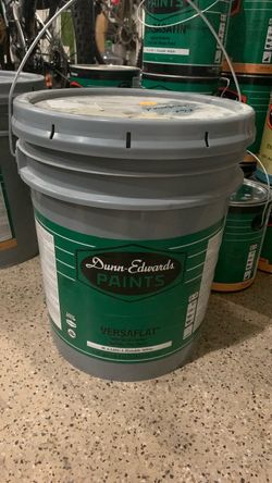 Dunn-Edwards Versaflat Interior/Exterior Paint 5 Gallon