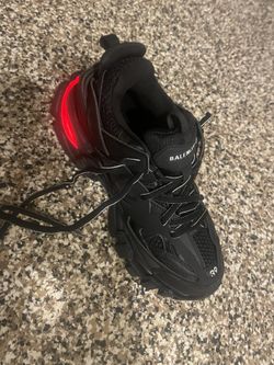 Balenciaga LEDs