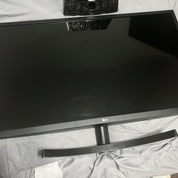 32in monitor